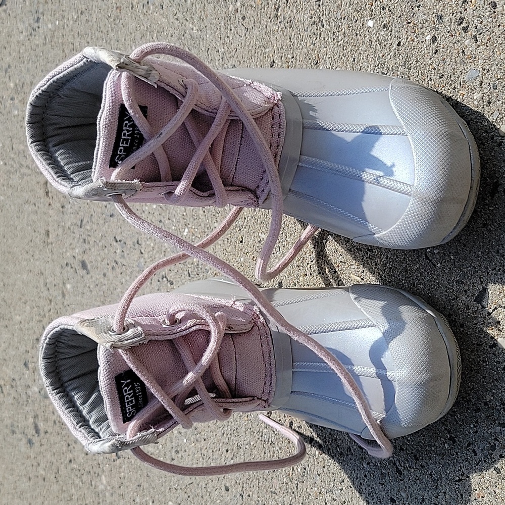 Sperry Boots Size 9